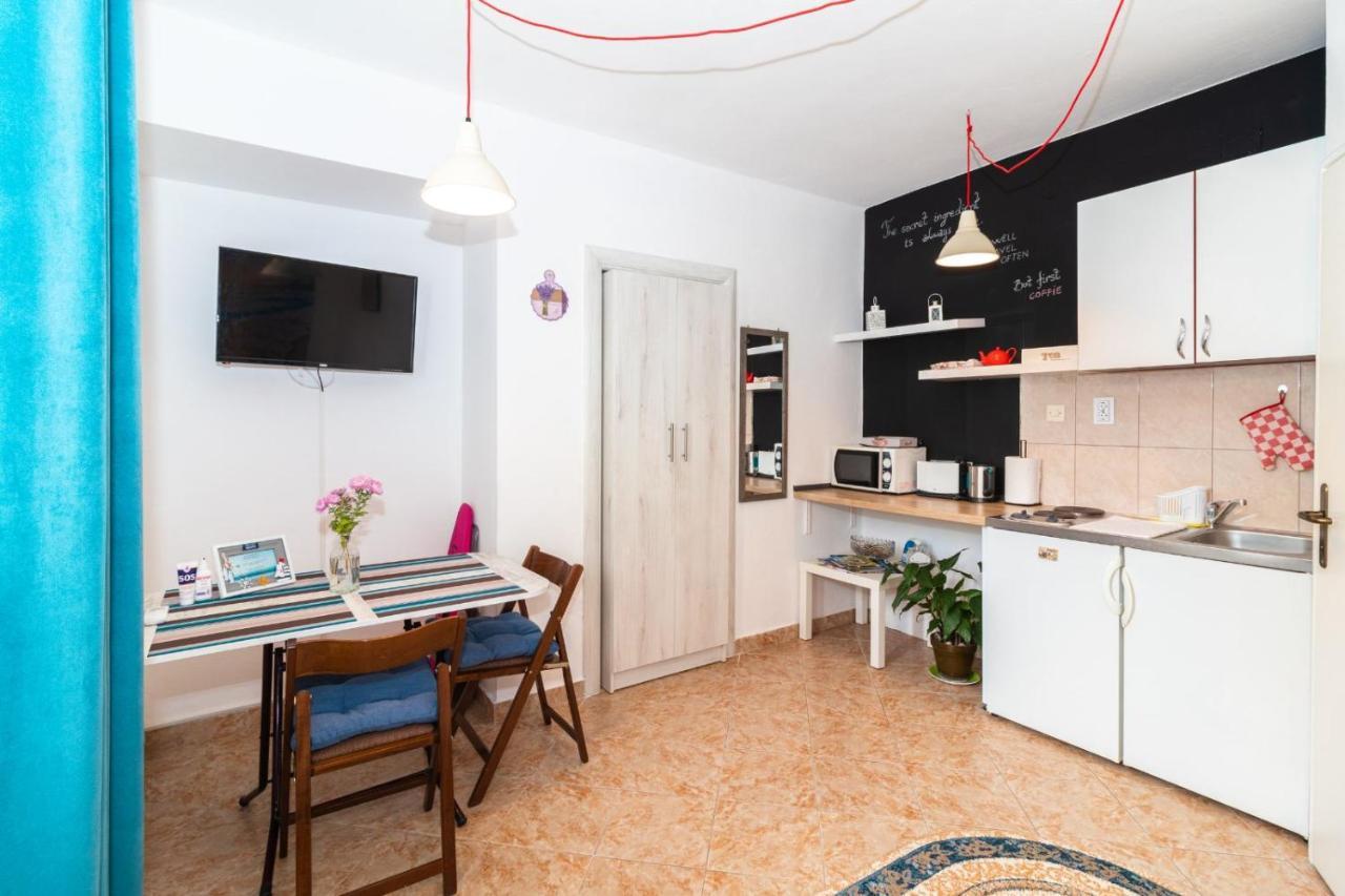 Studio Apartman Djakovic Herceg Novi Buitenkant foto